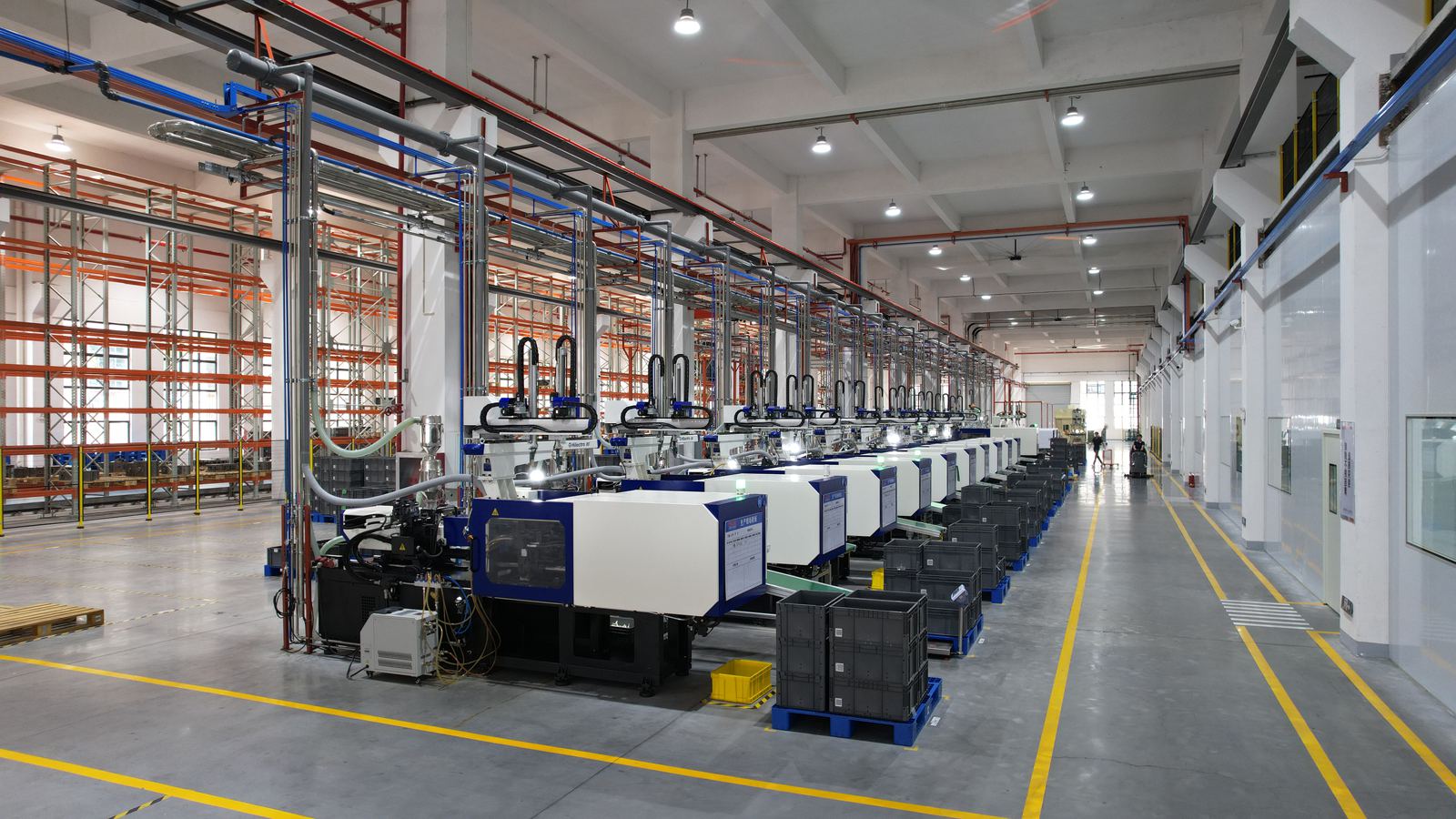 JXCMEC production workshop with automated lines